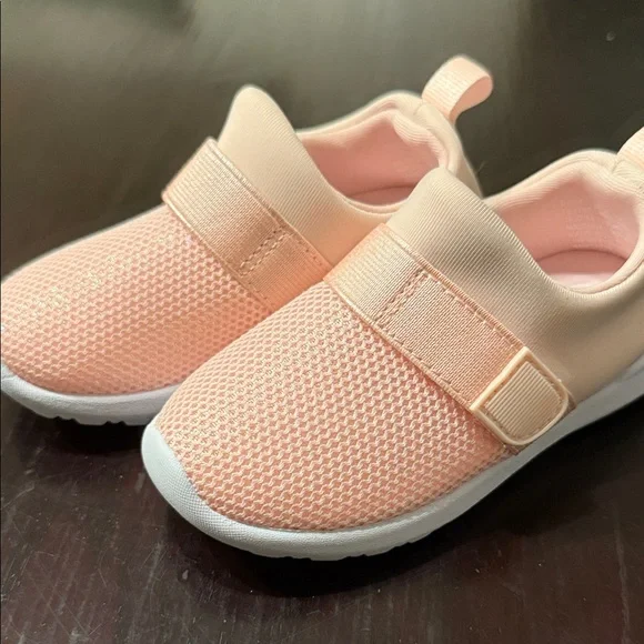 Cat & Jack Baby pink Slip-On Sneakers size 7 NWOT - Picture 1 of 5